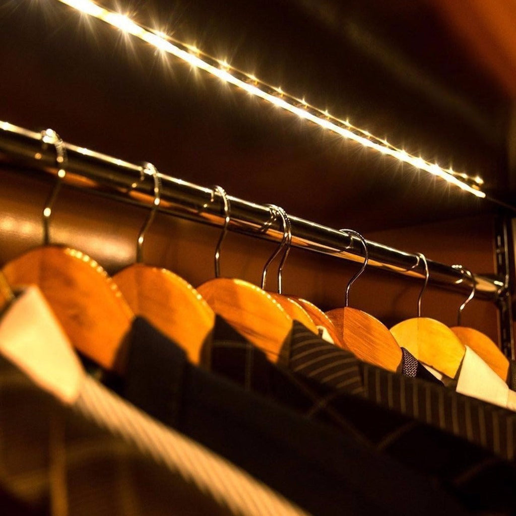 LumaSense Motion-Activated Closet Light | Knesse