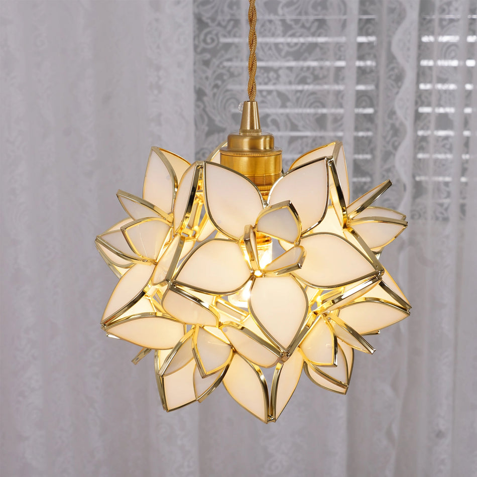 Calyra Capiz Pendant Light Handcrafted Natural Hanging Shell Lamp | Snurv