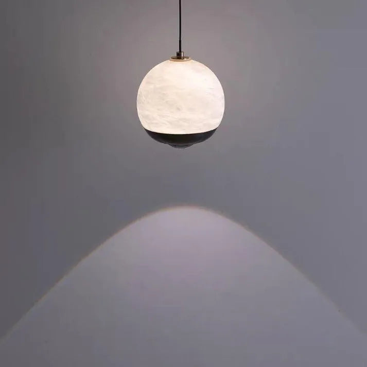 Solara Marble and Alabaster Luster Lamp in Scandinavian Style | Snurv
