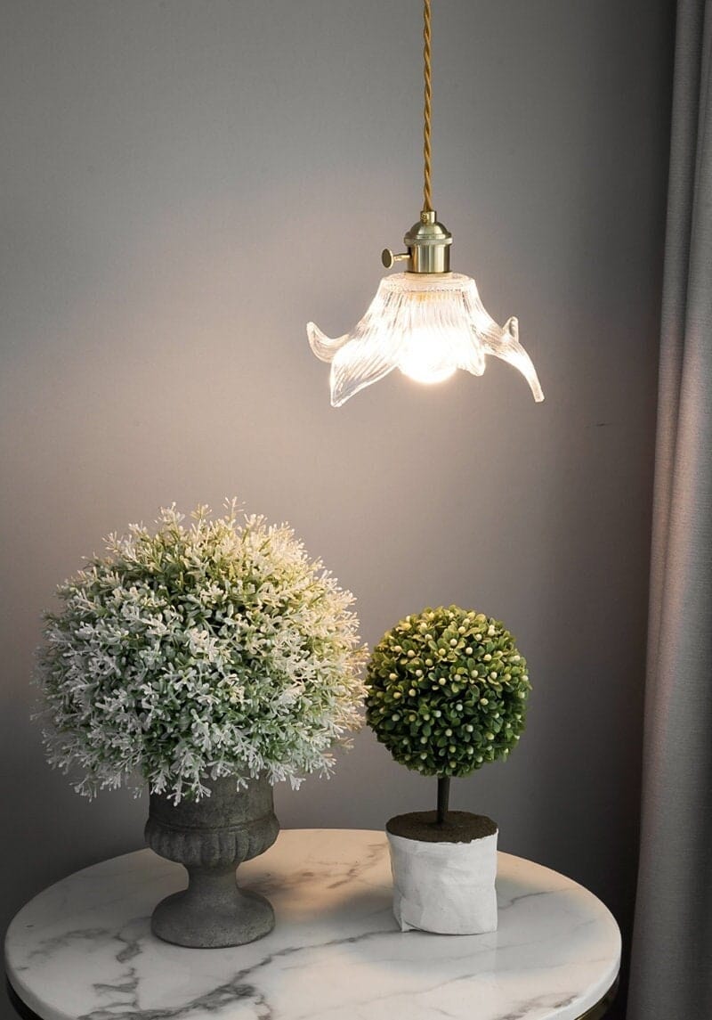 Aurielle Glass Lily Pendant Light | Vintage-Style LED With Bulb Included | Knesse