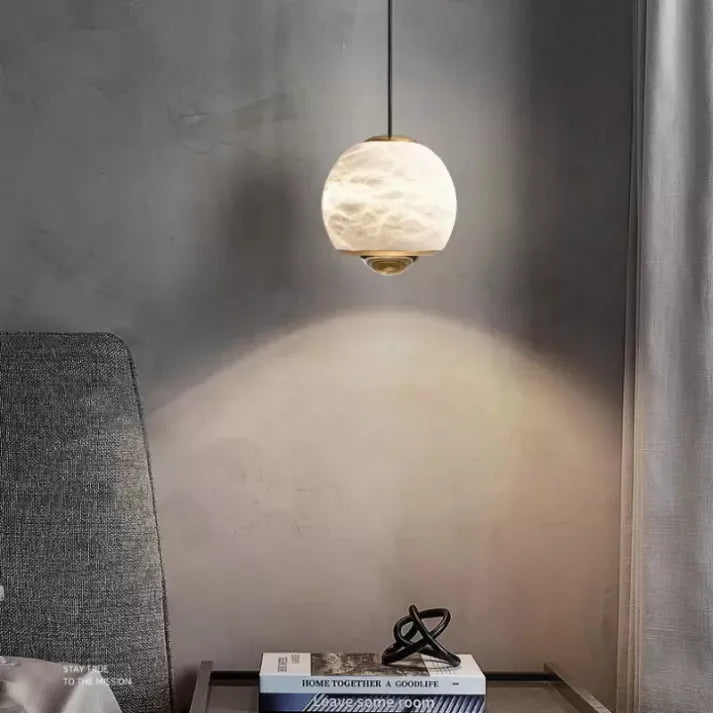 Solara Marble and Alabaster Luster Lamp in Scandinavian Style | Snurv