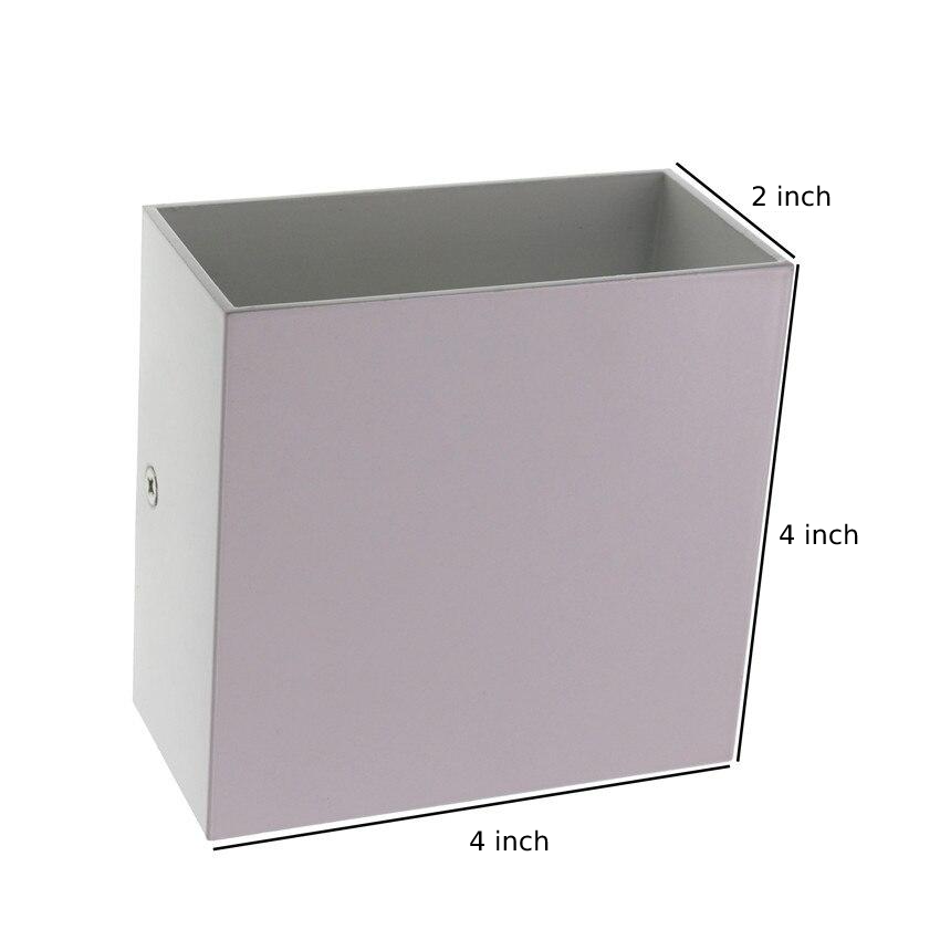 Kavren | Metal Cube LED Wall Sconce | Knesse