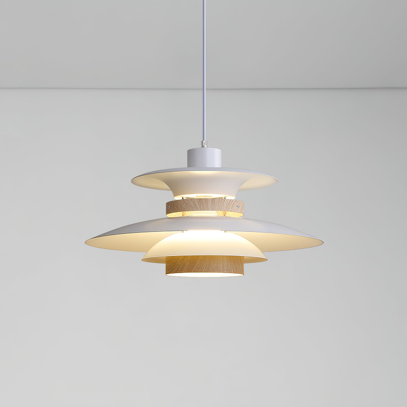 Astraea Pendant Light With Timeless Elegance And Warm Glow | Snurv