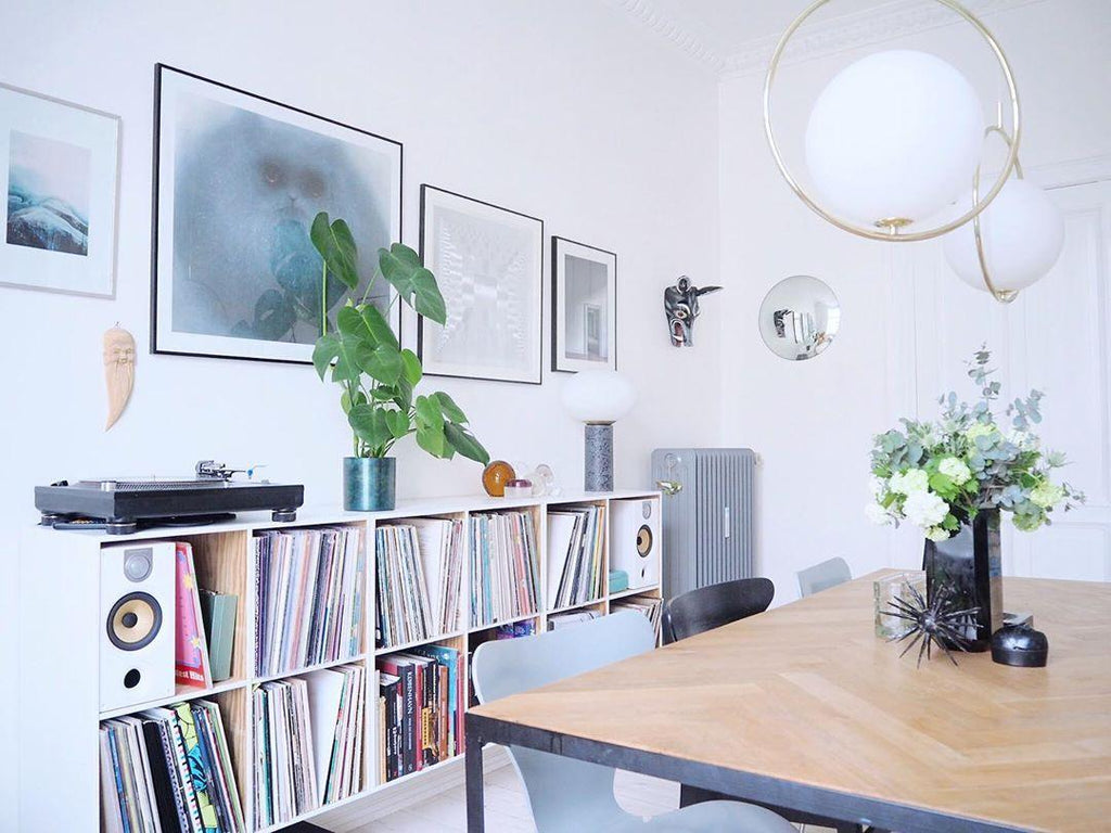 Astraea Modern Pendant Lamp for Elegant Living Spaces | Snurv