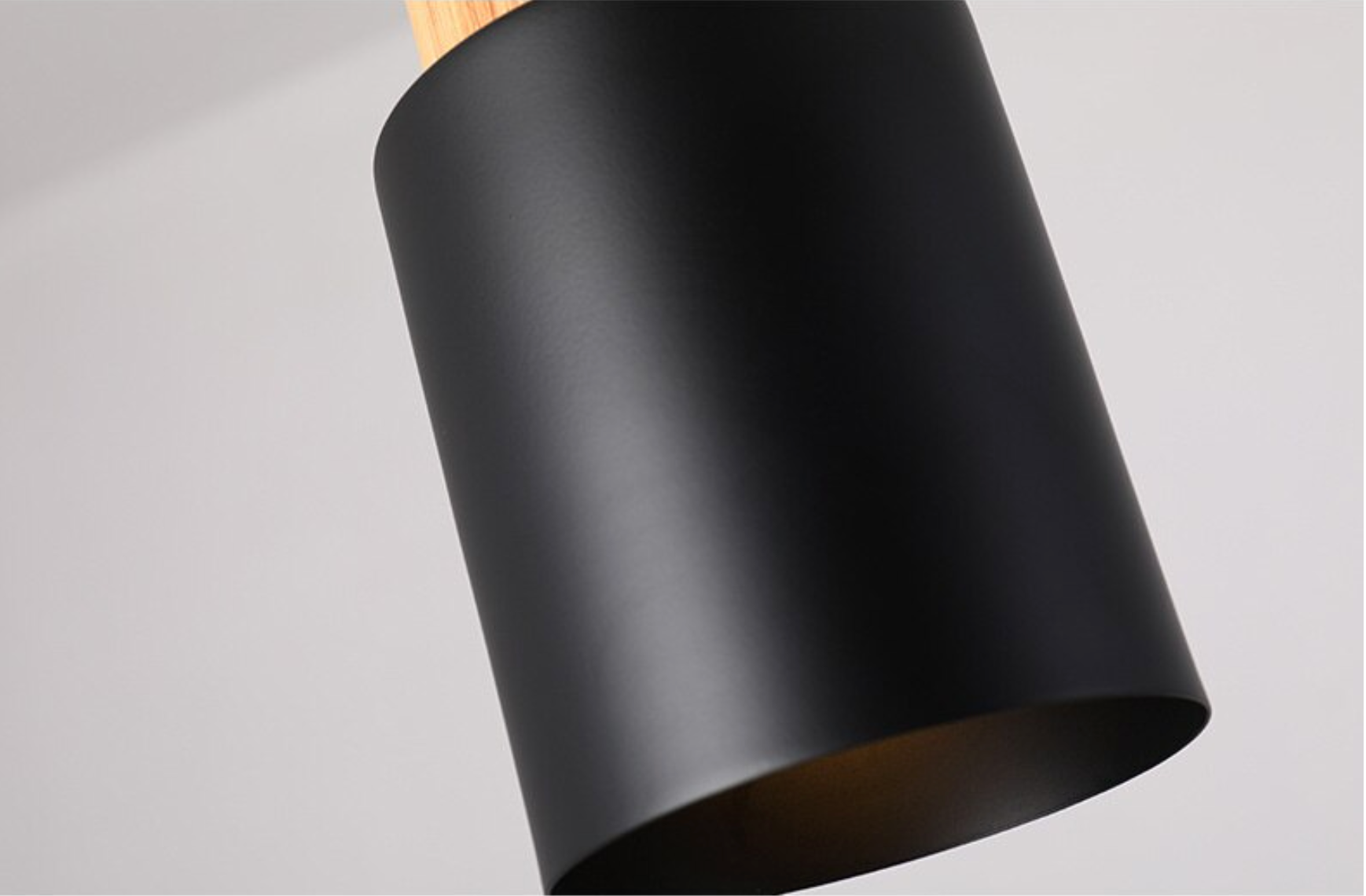 Marlen | Wood and Metal Cylindrical Pendant Light | Knesse