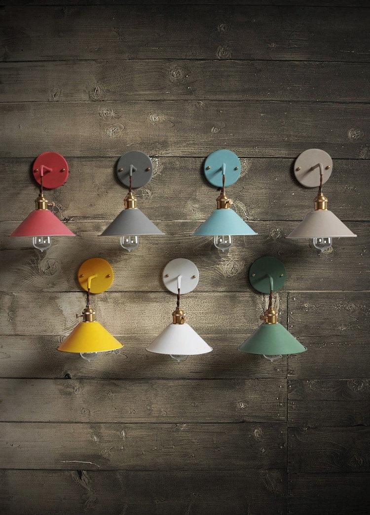 Arelio Cone Wall Light in Industrial Loft Style - Bulb Included | Knesse
