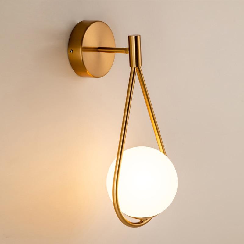 Aurel | Brass Sphere Wall Sconce | Knesse