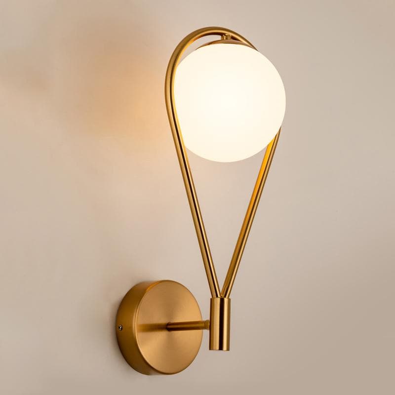Aurel | Brass Sphere Wall Sconce | Knesse