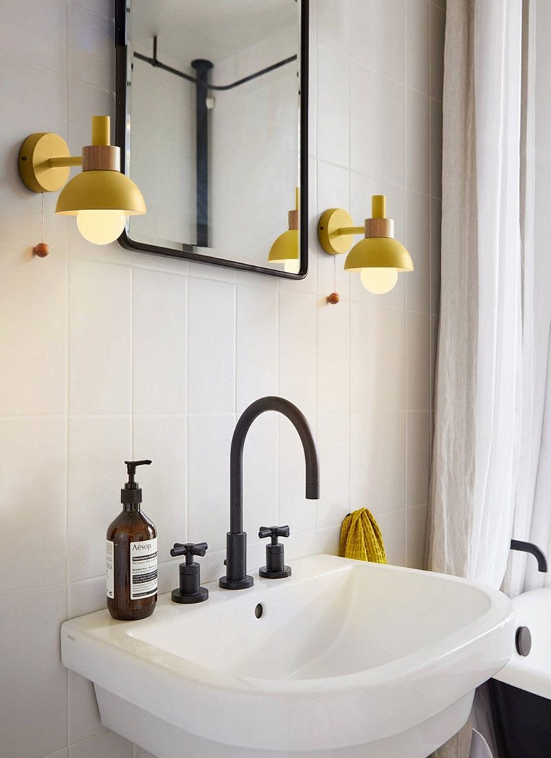 Globe Wall Sconce in Colored Wood and Metal with Pull Cord | Knesse